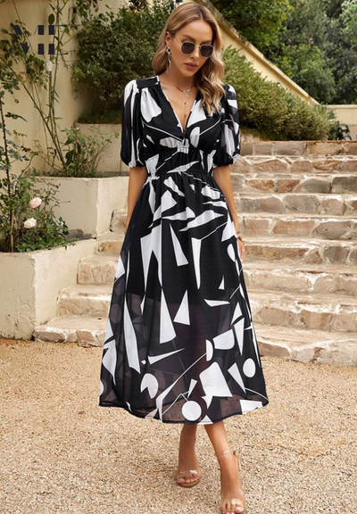 Violetta – Vestido Floral Sofisticado