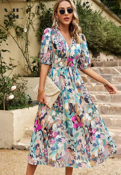 Violetta – Vestido Floral Sofisticado